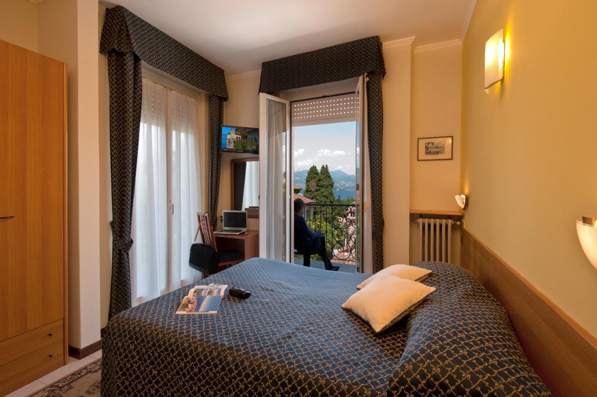 Hotel Boston Stresa Dış mekan fotoğraf