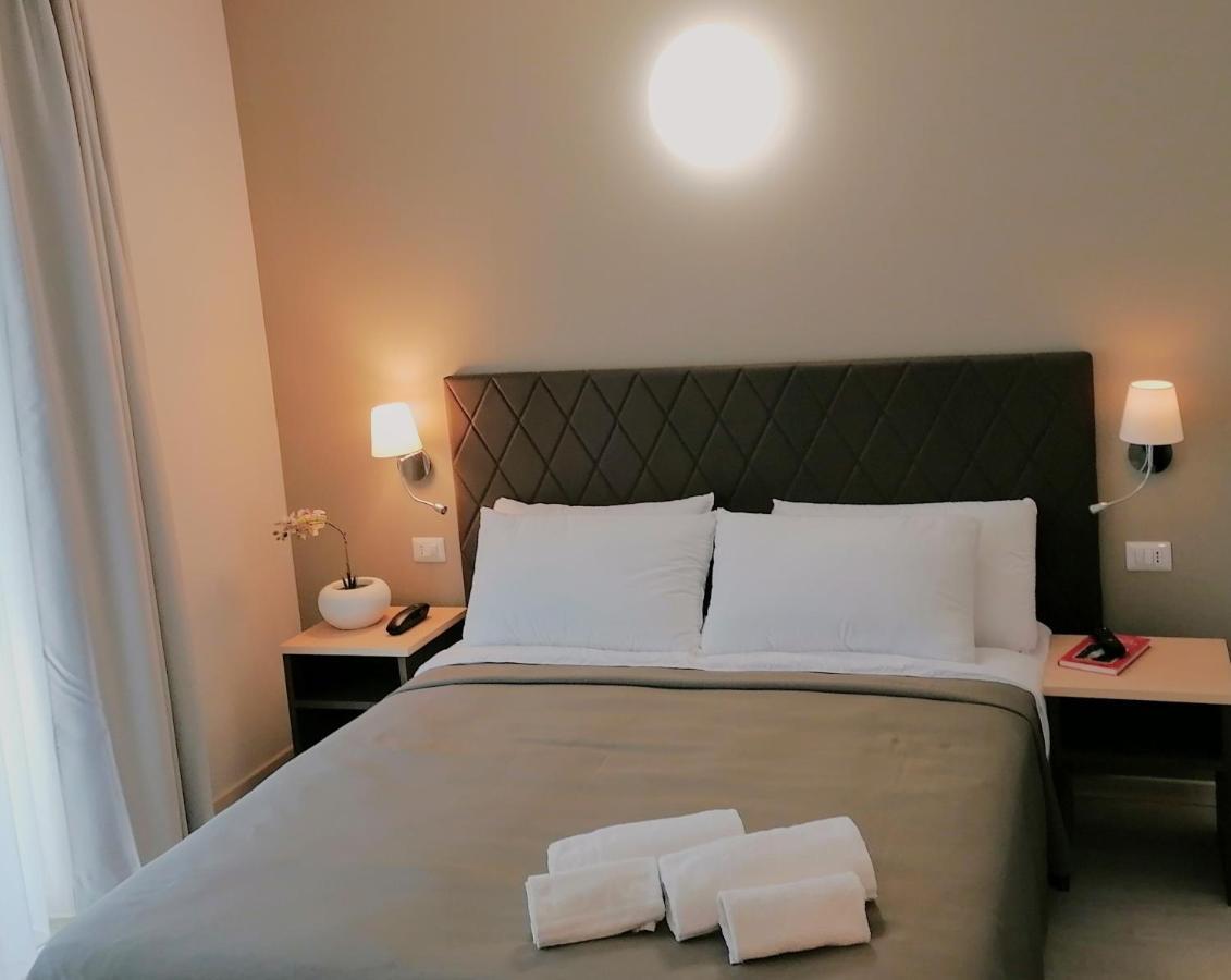 Hotel Boston Stresa Dış mekan fotoğraf