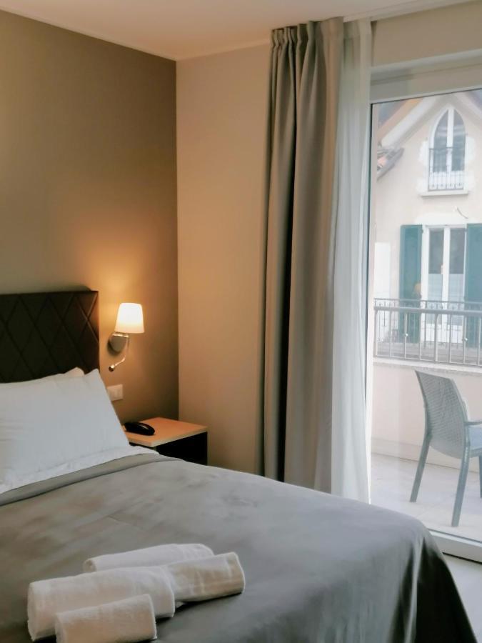 Hotel Boston Stresa Dış mekan fotoğraf