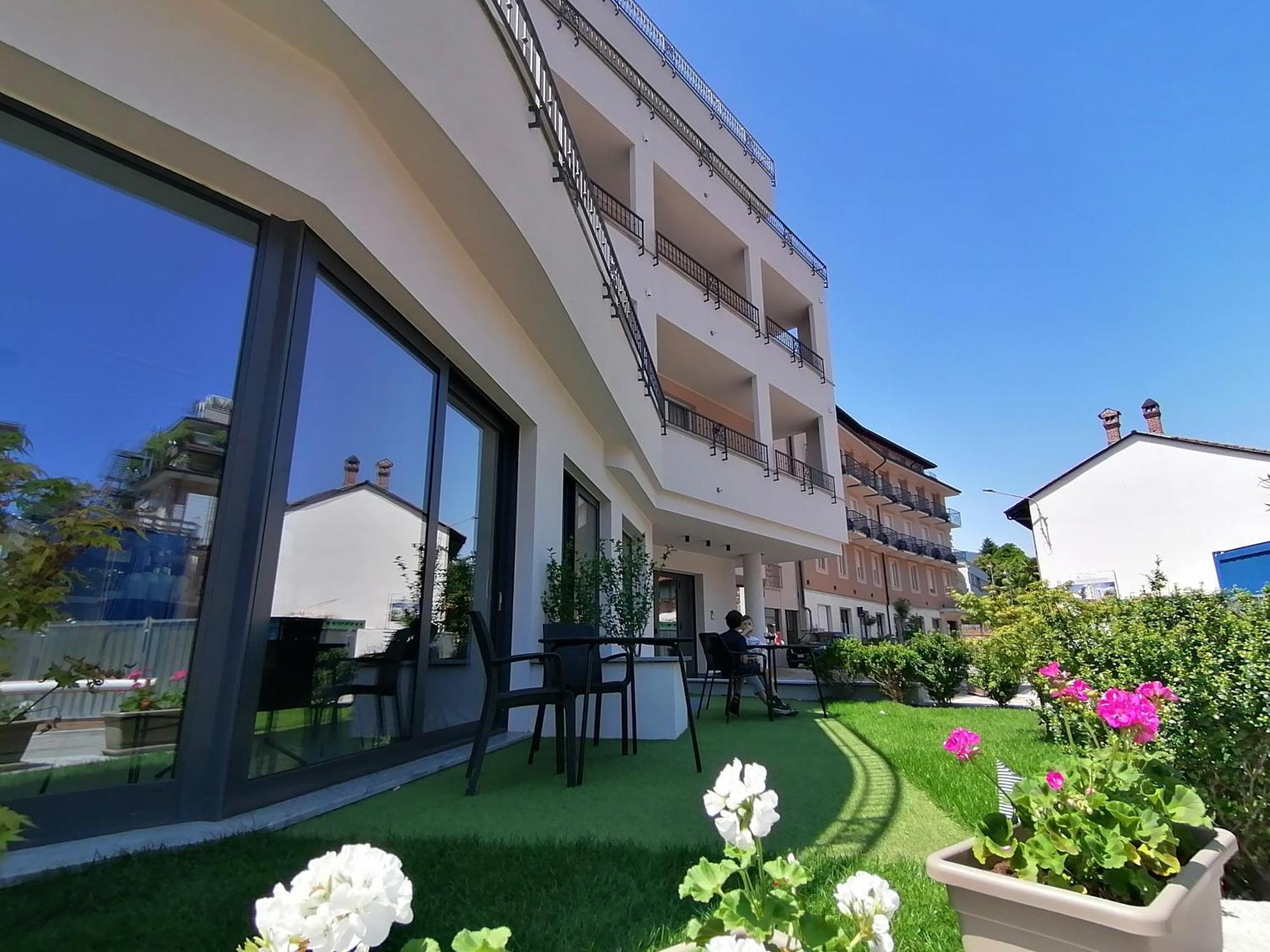 Hotel Boston Stresa Dış mekan fotoğraf